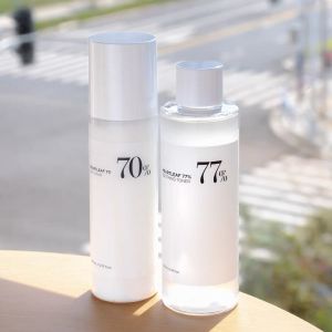 Custom face toner packaging by ProCosmeticsOEM